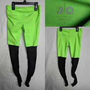 Green and black Alo leggings